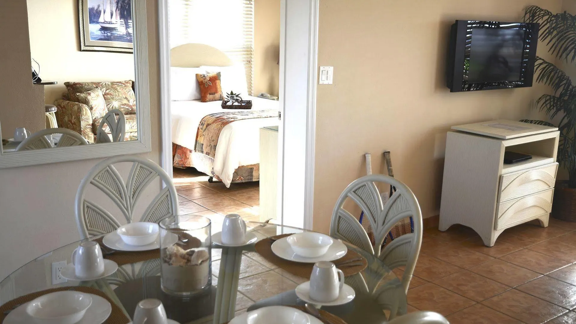 Island Palm Marina Villas Freeport Hotel