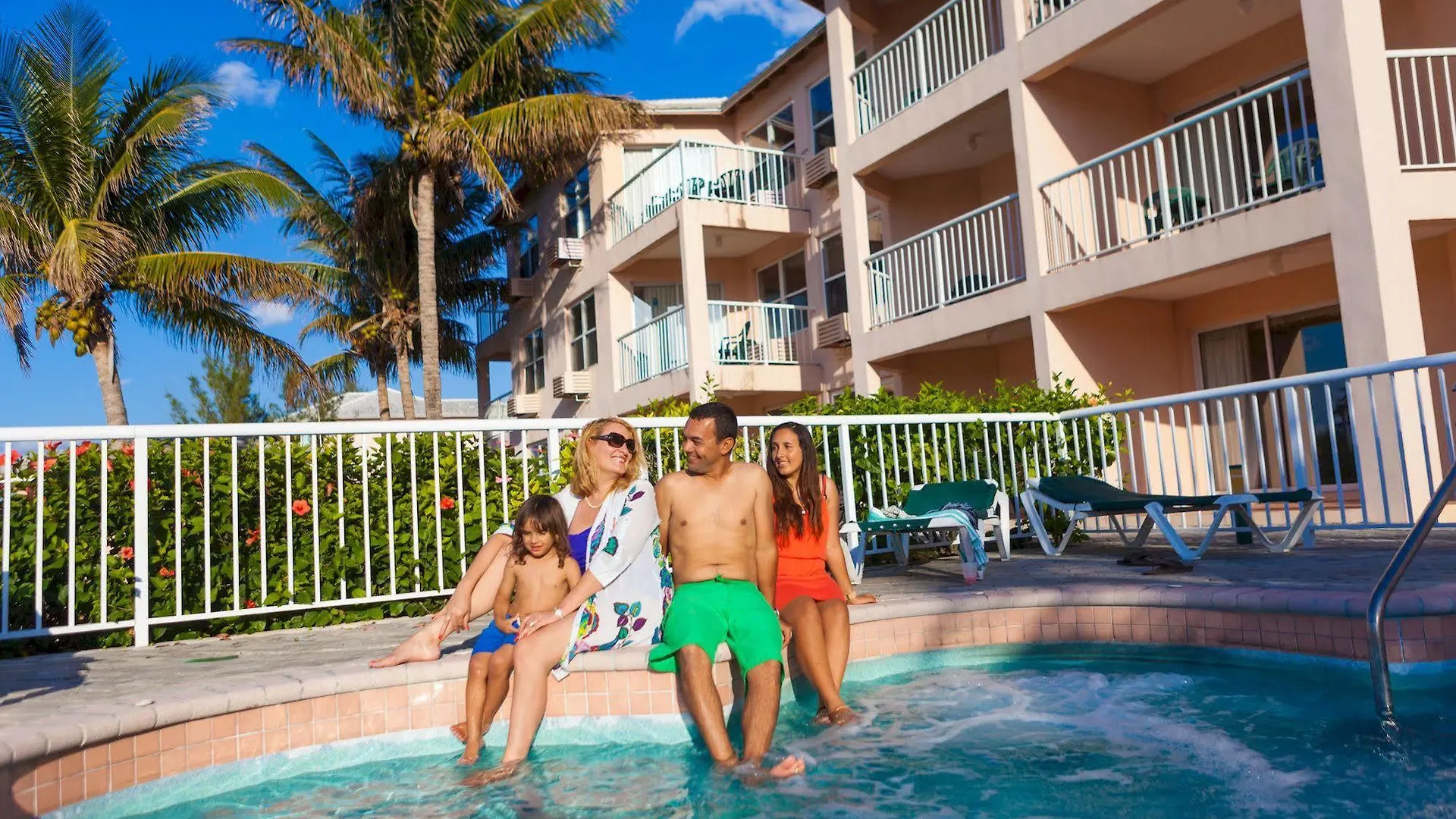 Island Palm Marina Villas Freeport Bahamy